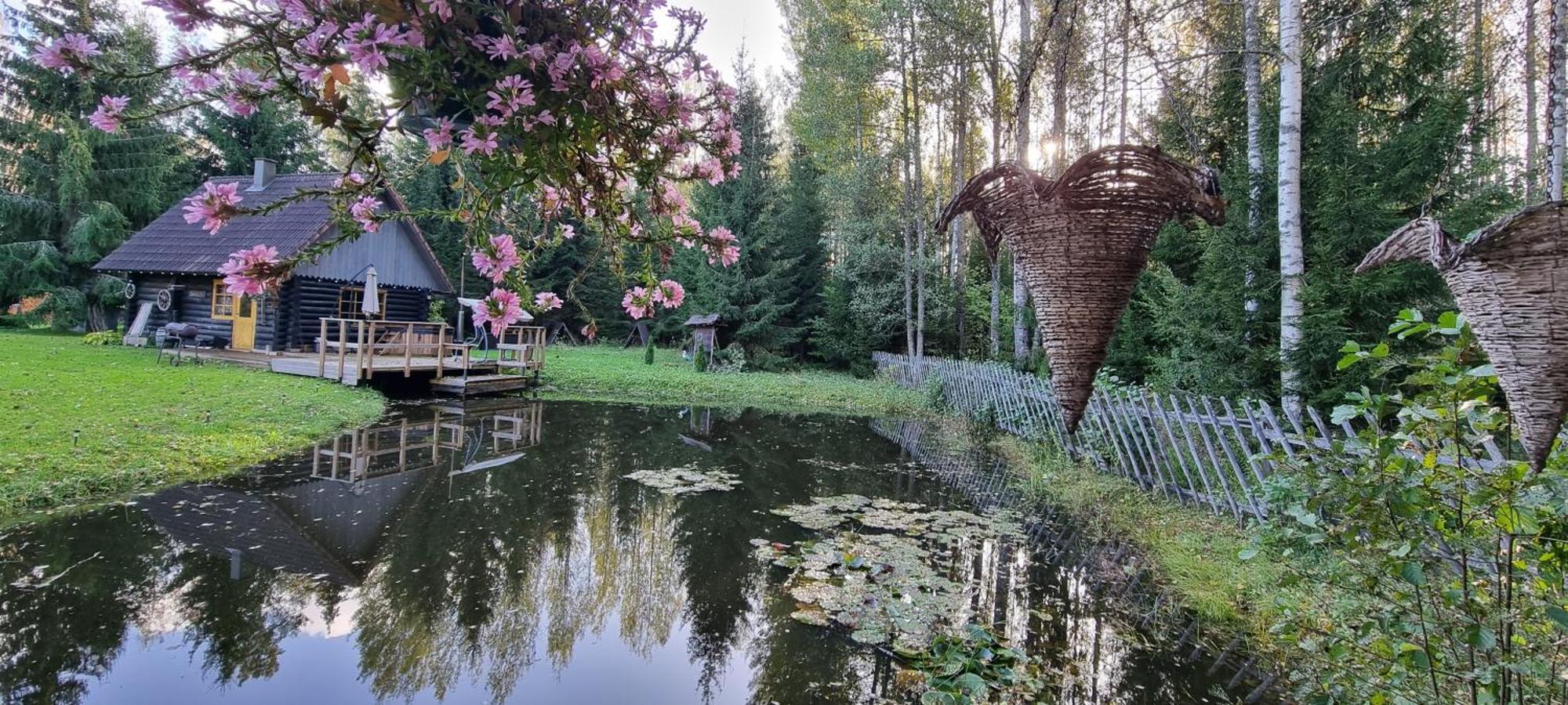 Atsikivi Puhketalu Hotel Häädemeeste Eksteriør billede